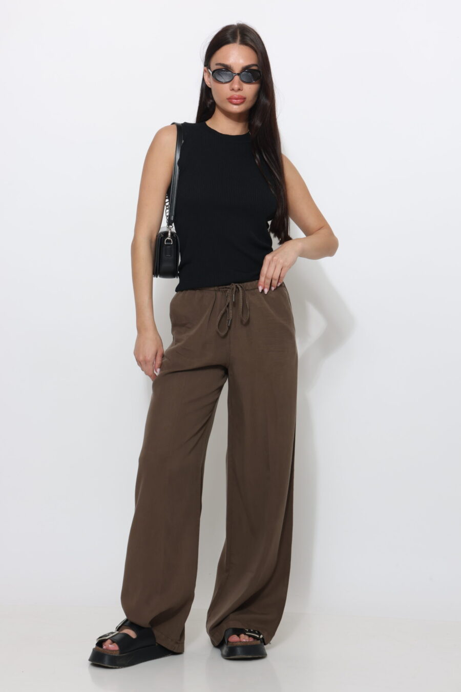 מכנס סולי חום שוקולד