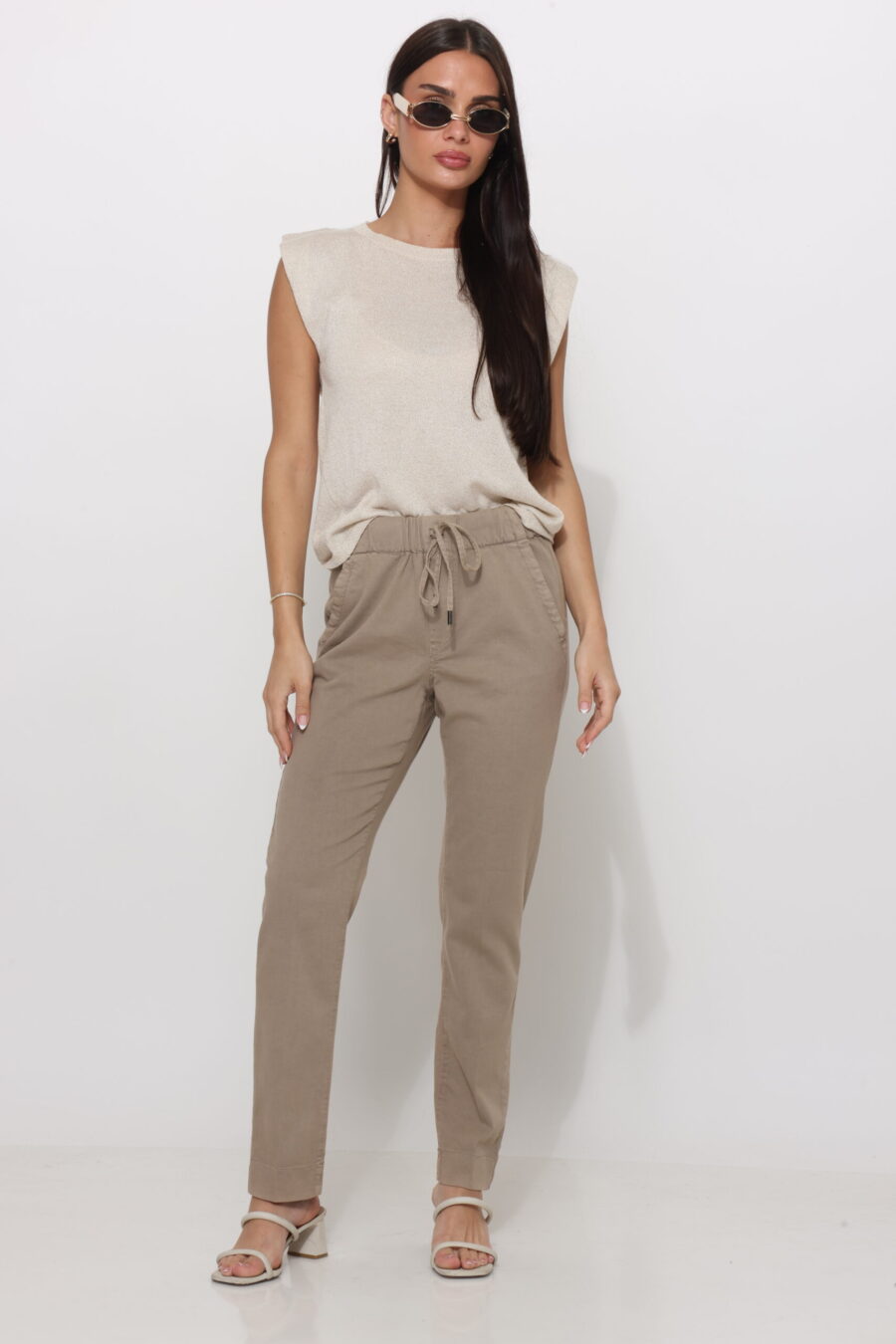 מכנס מירבל בז׳