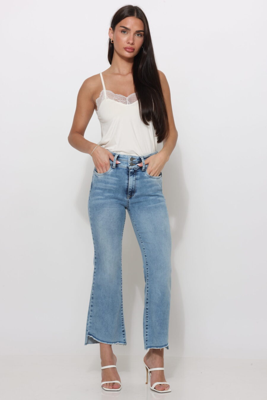 ג׳ינס ג׳ניפר