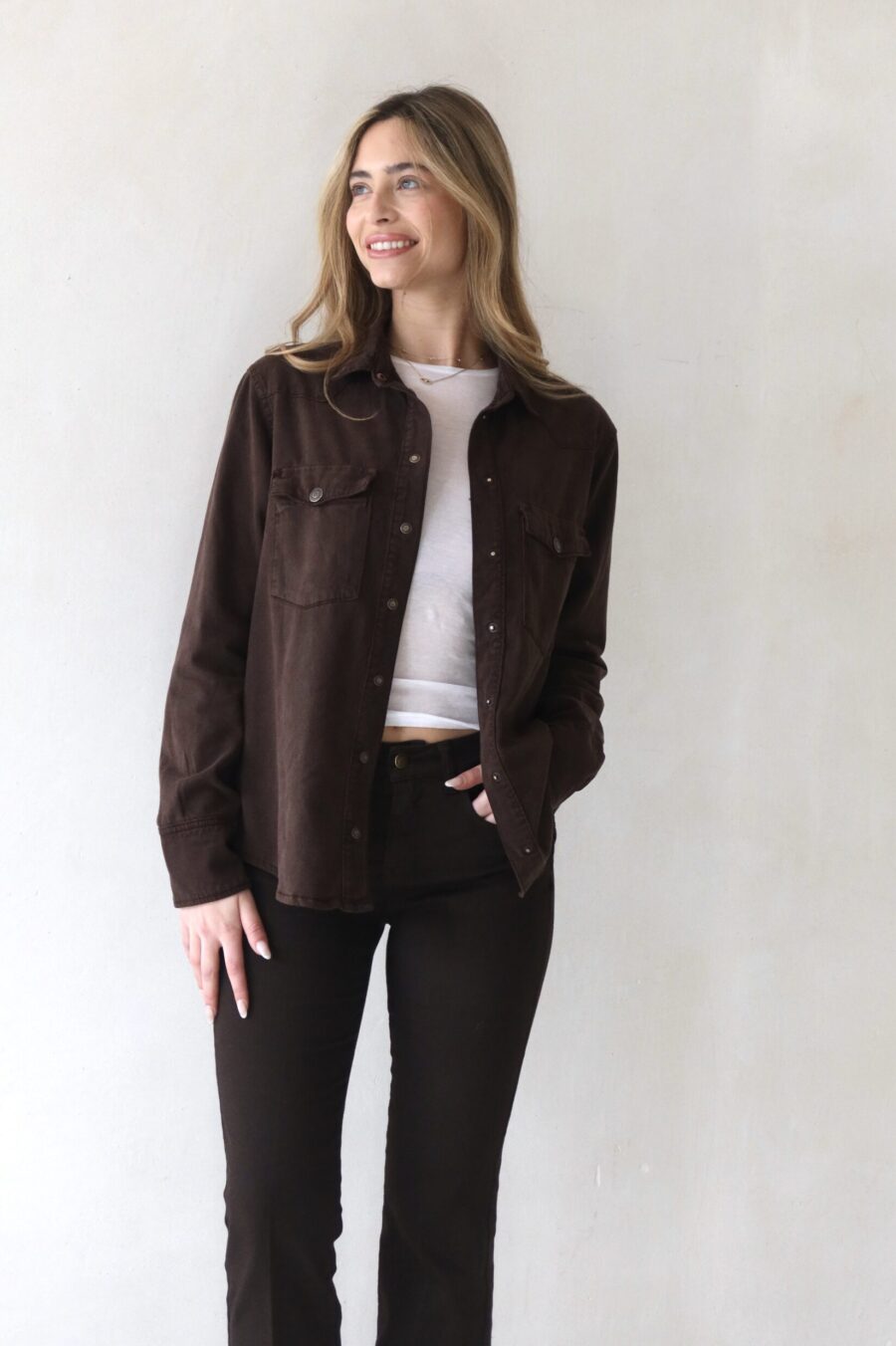 חולצת כותנה מיכאלה חום שוקולד