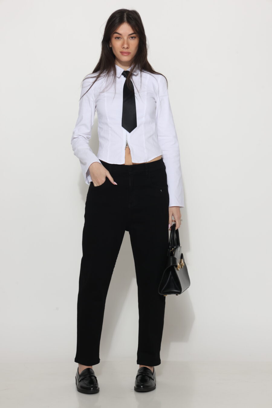 מכנס באגי קים שחור