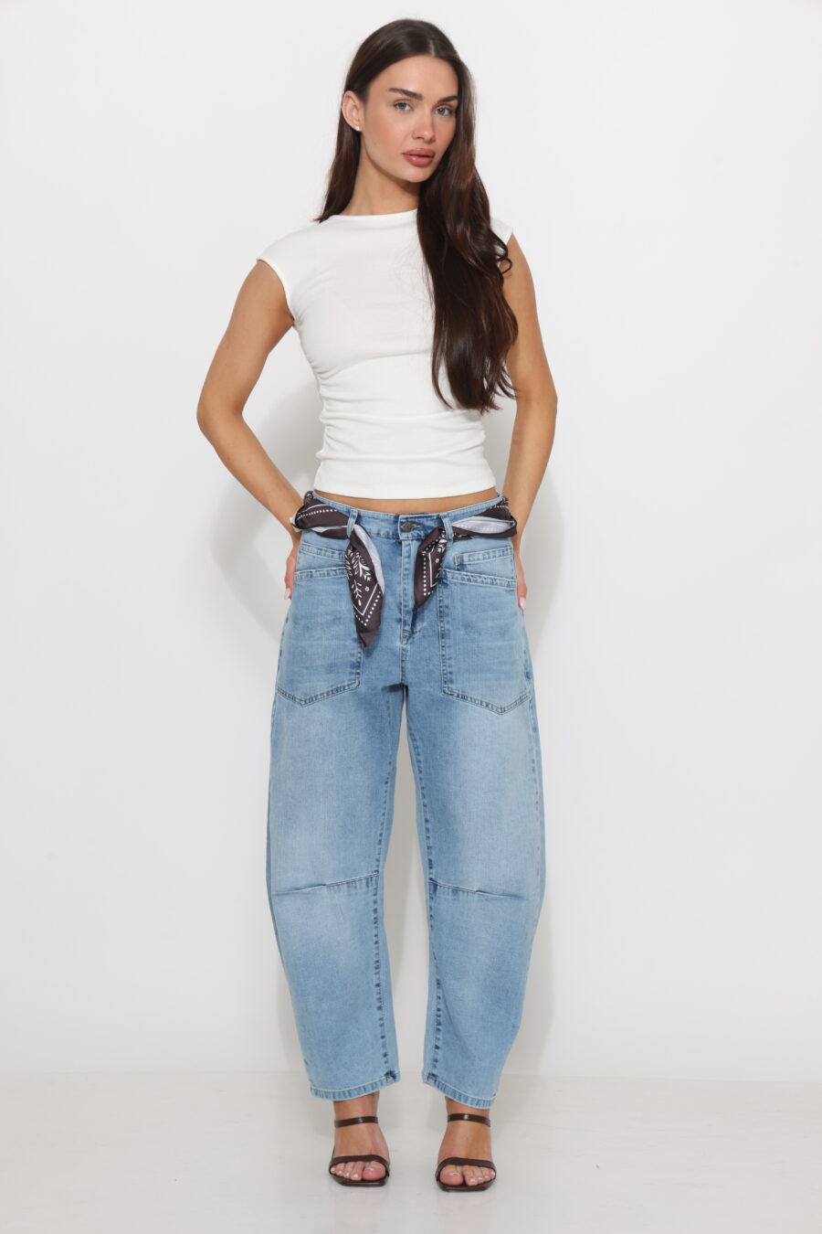 ג׳ינס בלון כיסי דגמ״ח בהיר